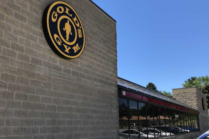 golds gym military discount